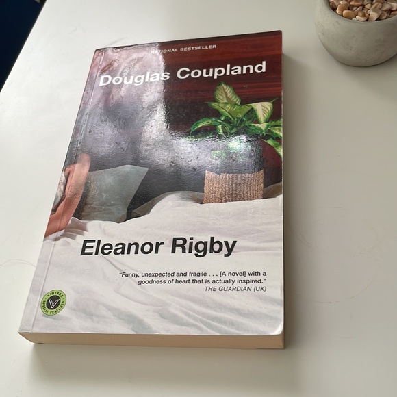 4 for $20 - Book - Eleanor  Rigby by Douglas coupland - Picture 2 of 9